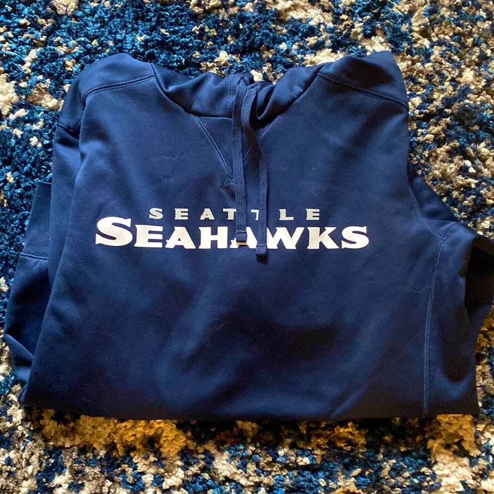 Nike Men’s Seattle Seahawk sweatshirt